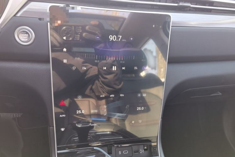 Used GAC Trumpchi GS4 PLUS 2023 390T Automatic Nebula Edition Audio And AC Panel