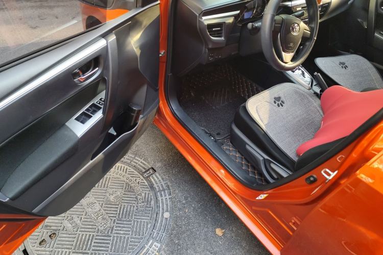 Used Toyota Levin 2015 1.6G CVT Orange Limited Edition