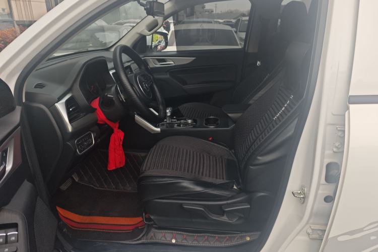 Used Great Wall Poer 2021 2.0T Commercial Version Automatic Diesel Two-Wheel Drive Elite Trim with Long Bed – GW4D20M Left Front Seat