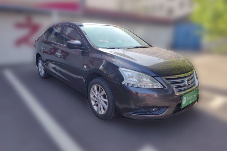 Used Nissan Sylphy 2012 1.6 XL Manual Luxury Edition Front Right 45 Deg