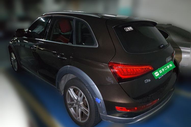 Used Audi Q5 2018 Collector's Edition 40 TFSI Technology Model Exterior 3