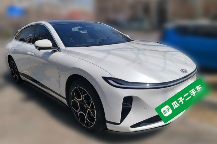 Used CHANGAN NEVO A07 2025 Blue Whale Pure Electric 625 Flagship Model Front Right 45 Deg