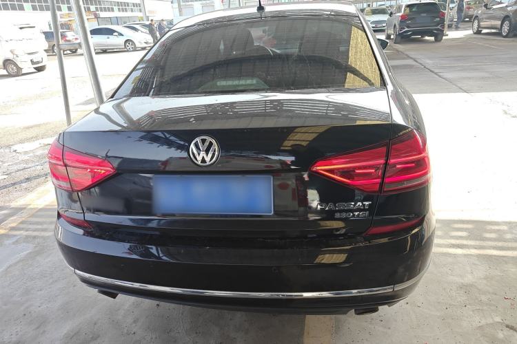 Used Volkswagen Passat 2016 330TSI DSG Luxury Edition