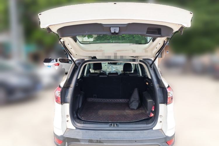 Used Ford Kuga 2018 Facelifted EcoBoost 180 Two-Wheel-Drive Platinum Wing Edition Trunk