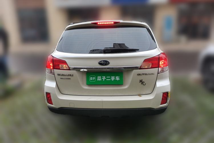 Used Subaru Outback 2012 2.5i Sport Navigation Edition Rear