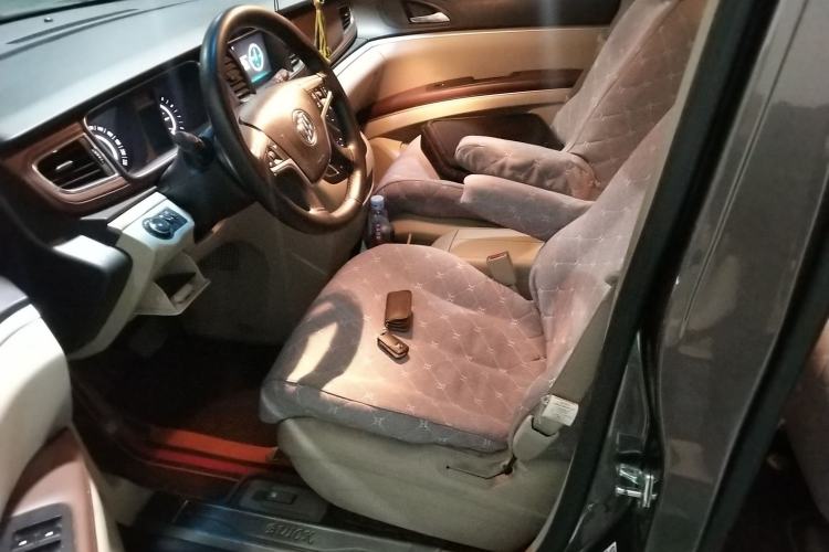 Used Buick GL8 2017 25S Luxury Version China V Standard Left Front Seat