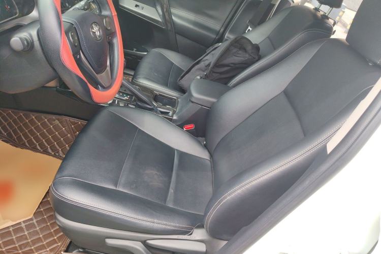 Used Toyota RAV4 2019 2.0L CVT Two-Wheel Drive Pioneer Edition China V Standard
