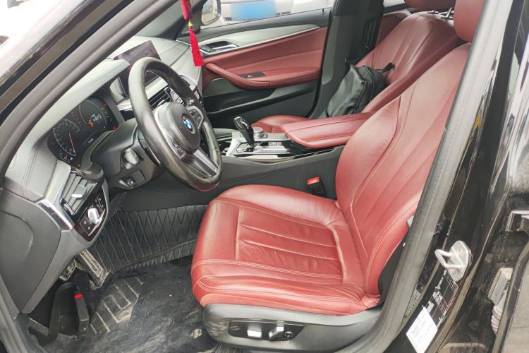 Used BMW 5 Series 2019 530Li Leading Model M Sport Package Left Front Seat