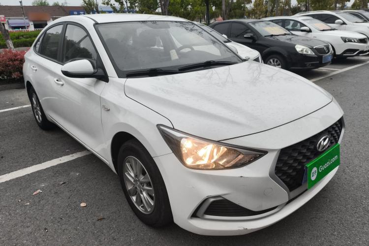 Used Hyundai Celesta 2020 1.6L Automatic GL Enjoyable Edition