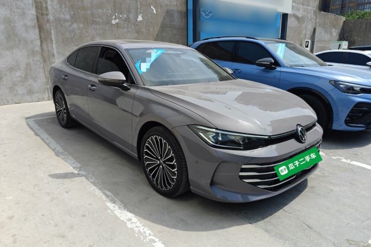 Used Volkswagen Passat 2025 Pro 380TSI Dragon Supreme Edition