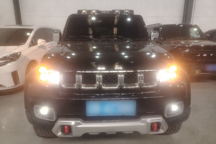 Used BAIC Off-Road BJ40 2023 2.0T Automatic Four-Wheel Drive Urban Hunter Edition Chivalrous Type Front