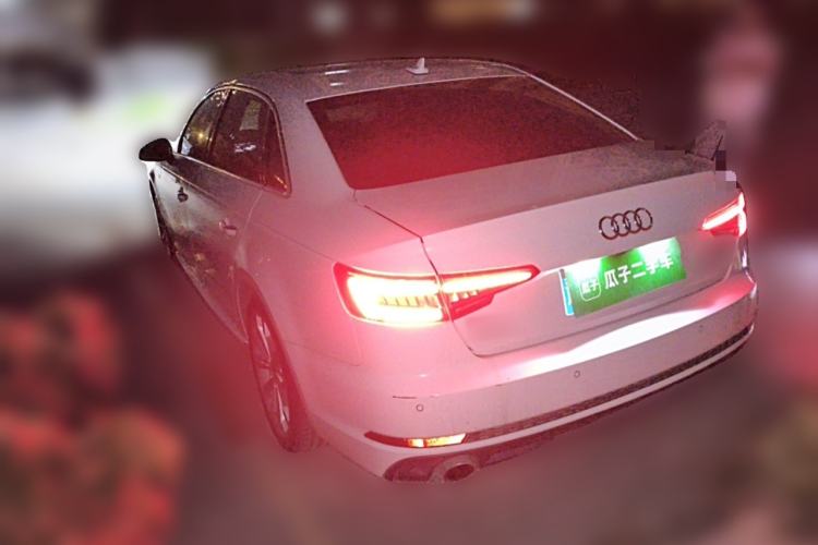 Used Audi A4L 2018 30th Anniversary Edition 40 TFSI Fashion Model
