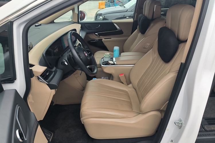 Used Buick Century 2023 2.0T Seven-Seater Deluxe Edition
