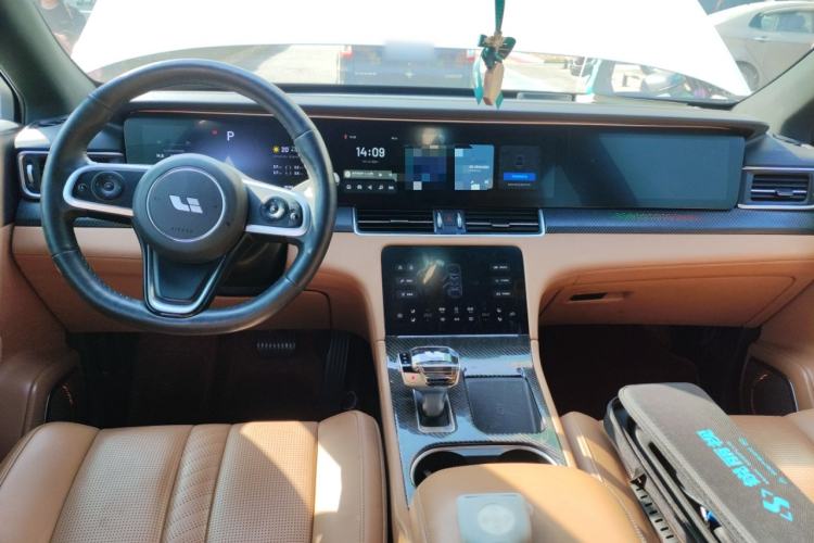 Used Li Auto ONE 2020 Extended-Range 6-Seater Version
