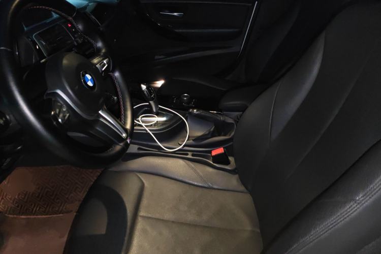 Used BMW 3 Series 2017 318i Fashion Model
