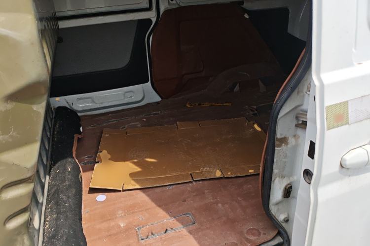 Used Jinbei Hiace X30 