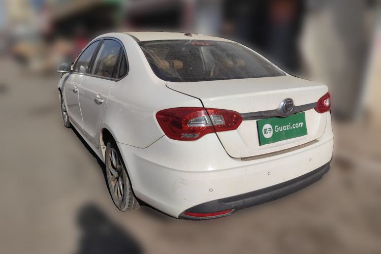 Used Brilliance H530 2014 1.6L Manual Luxury Model
