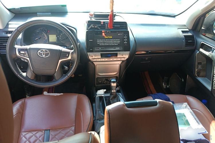 Used Toyota Prado 2019 2.7L VX-R Underbody Mount Dubai Edition Middle East