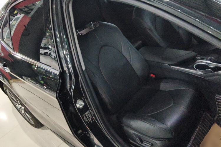 Used Toyota Camry 2021 Dual-Motor 2.5HG Luxury Edition Right Front Seat