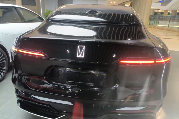 Used Avatr 06 2025 Max Extended-Range Edition