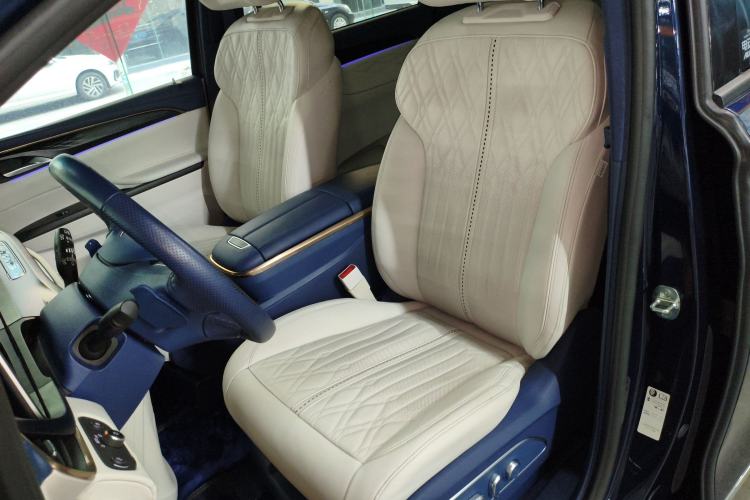 Used Buick GL8 2022 Avenir Avia Four-Seat Prestige Edition