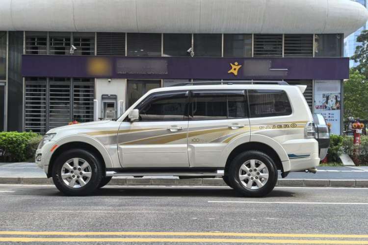 Used Mitsubishi Pajero 2019 3.0L Automatic Comfort Edition