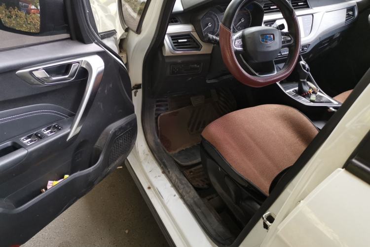 Used Geely Auto Vision X3 2020 1.5L CVT Luxury Model Driver Seat