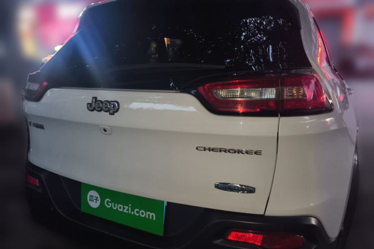 Used Jeep Cherokee 2016 2.0L Smart Version