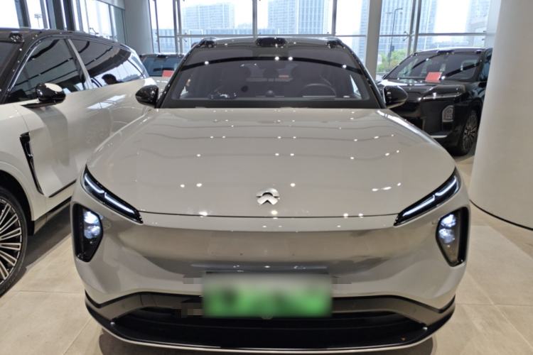 Used Nio ES6 2024 75 kWh Front