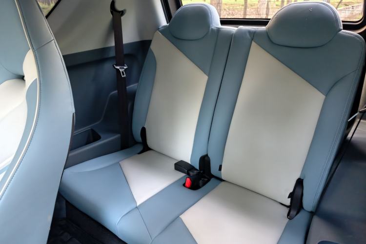 Used Chery QQ Little Ant 2024 Refreshed Version Youth Edition 321 km Beloved Edition 29.23 kWh Interior 6