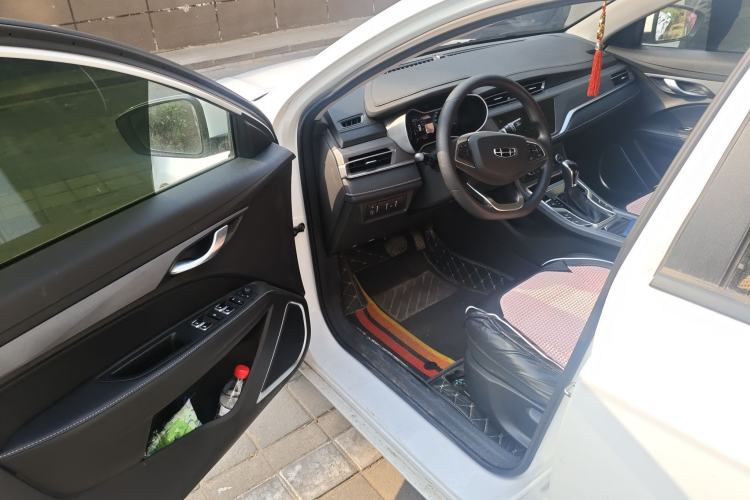 Used Geely Auto Emgrand 2021 UP 1.5L CVT Luxury Model