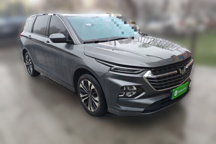 Used Wuling Victory 2020 1.5T CVT Flagship Edition Front Right 45 Deg