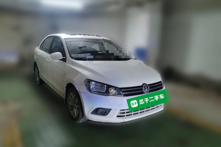Used Volkswagen Jetta 2015 Zhuihui Edition 1.6L Manual Comfort Model Front Right 45 Deg