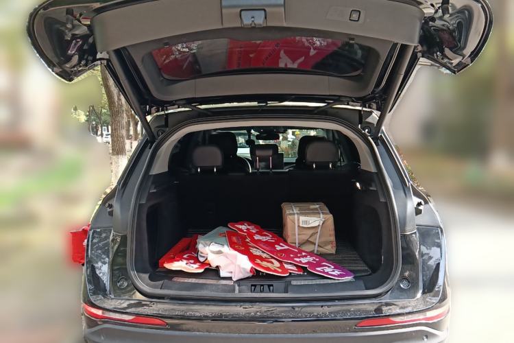 Used Lincoln Corsair 2022 2.0T Two-Wheel Drive Luxury Edition Trunk