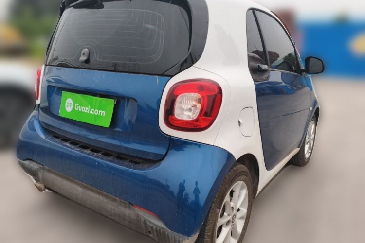 Used smart fortwo 2018 1.0L 52kW Hardtop Dynamic Version China V