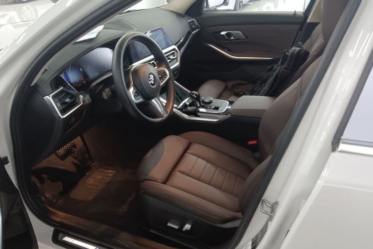 Used BMW 3 Series 2021 Facelifted 320Li M Sport Package
