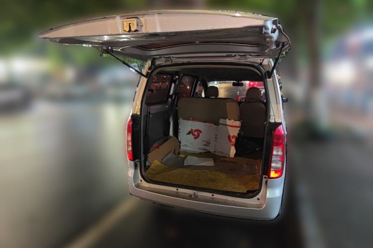 Used Wuling Hongguang V 2022 1.5L Jingqu Edition Electric-Assist LAR
