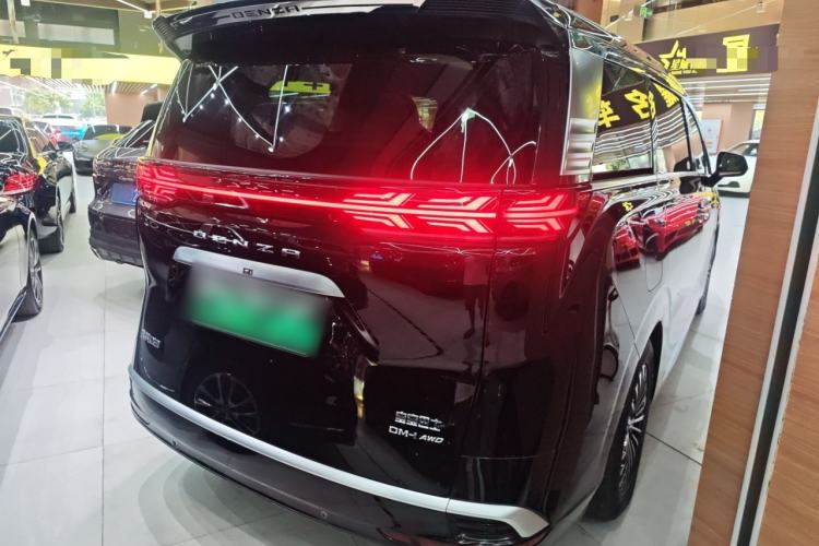 Used Denza D9 2024 DM-i 980 Four-Wheel Drive Prestige Model