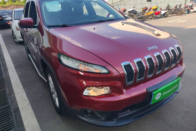 Used Jeep Cherokee 2016 2.4L Leading Smart Version