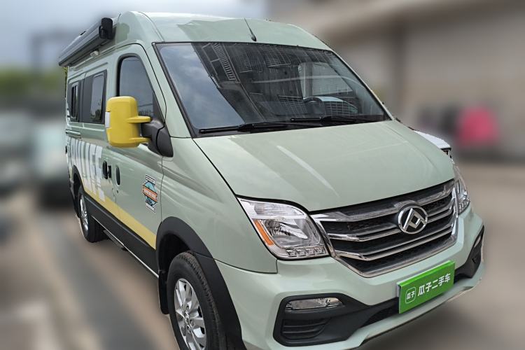 Used SAIC MAXUS Xintu V80  Front Right 45 Deg