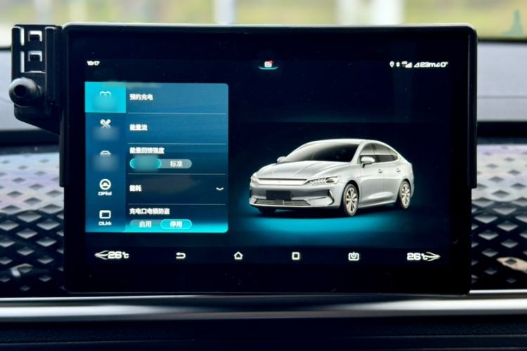 Used BYD Qin PLUS 2021 EV 400KM Leading Comfort Edition Audio And AC Panel