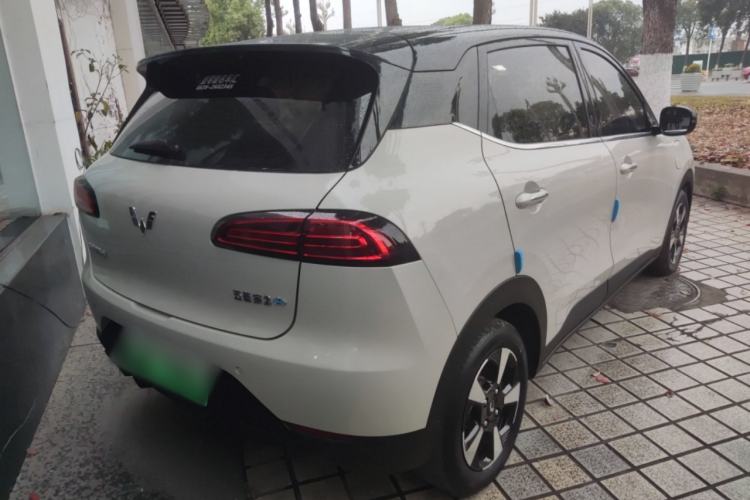Used Wuling Bingo PLUS 2024 330 km Range Five-Seater Version