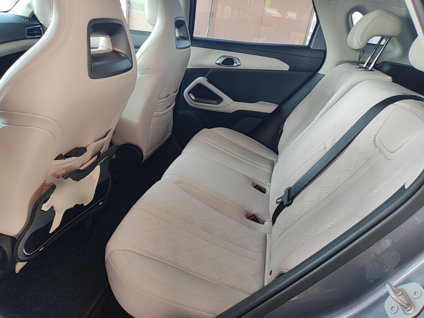 BYD Yuan UP 2024 401 km Active Version — снимка 20
