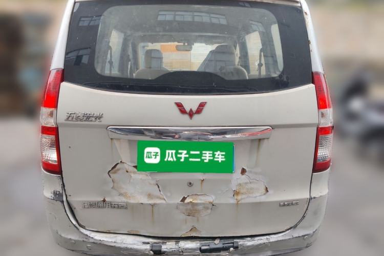 Used Wuling Hongguang 2013 1.5L Standard Version
