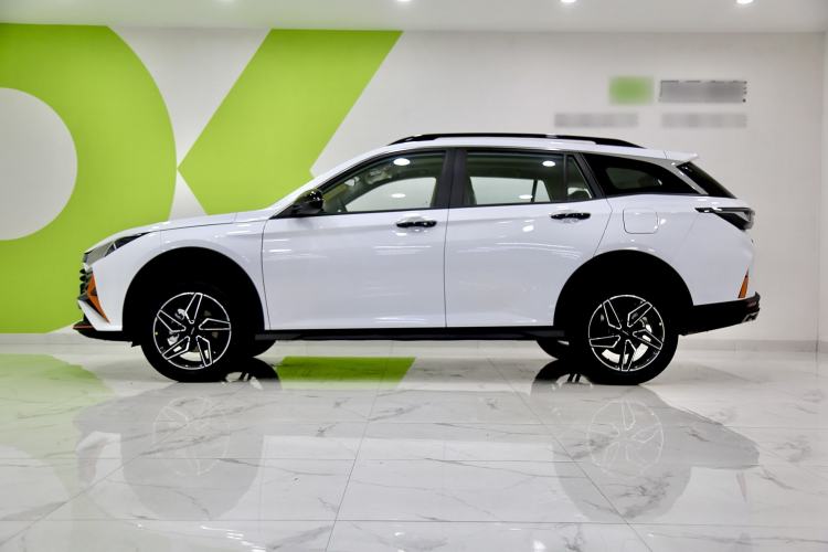 Used Dongfeng Aeolus Yixuan GS 2024 Mach Edition 1.5L Automatic Starry Version
