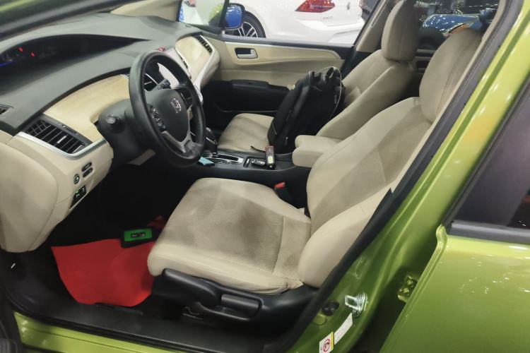 Used Honda Jade 2014 1.8L Automatic Comfort Elite Version 5 Seats
