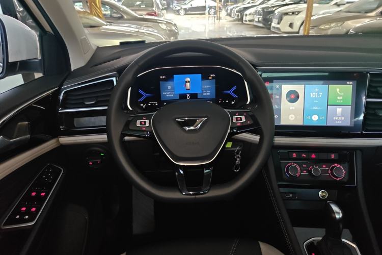 Used Jetta VS7 2026 Model, 280TSI Automatic Pioneer Edition Steering Wheel