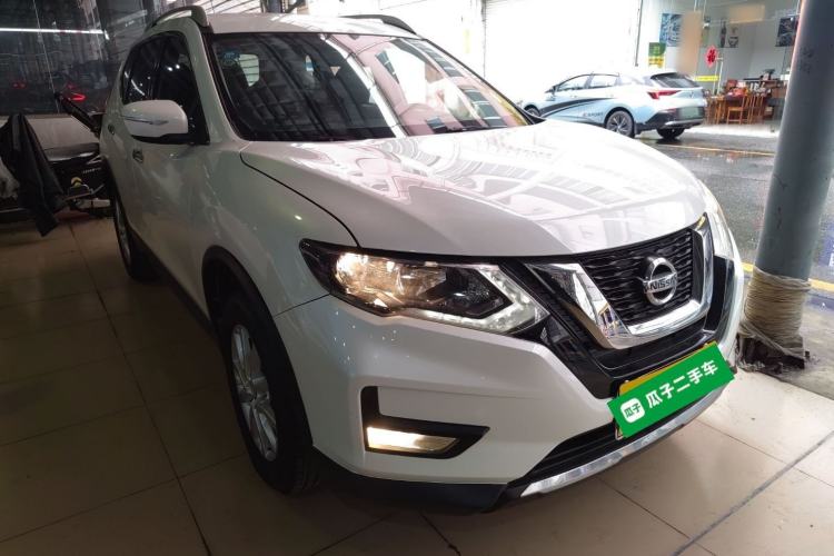 Used Nissan X-Trail 2017 2.0L CVT Fashion Edition 2WD