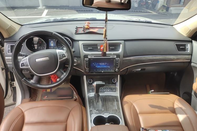 Used Haval H8 2015 2.0T Two-Wheel-Drive Elite Version