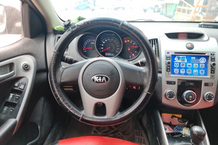 Used Kia Forte 2014 1.6L MT GL